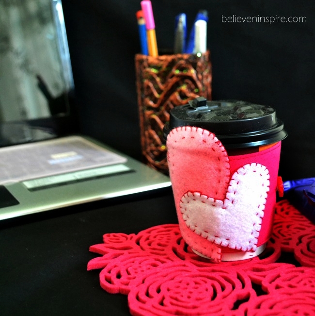 Hearty Felt Custom Coffee Mugs’ Cozy Tutorial with FREE Template