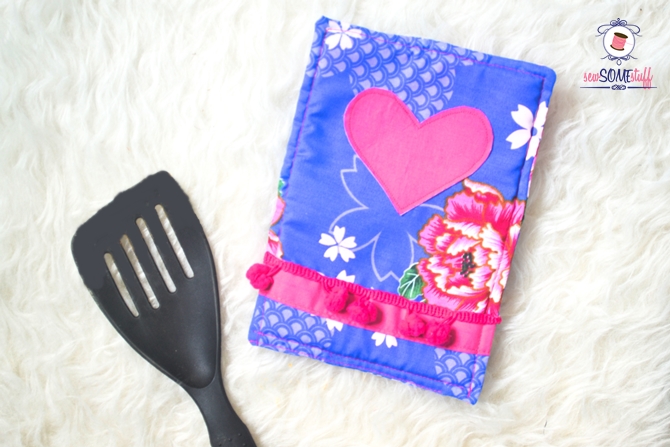 6 Steps Hearty Easy Potholder Tutorial – Quick Gift to Sew
