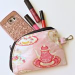 Curved Easy Zipper Pouch Tutorial with Cricut Maker - Sew Some Stuff